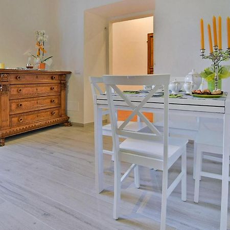 1 Bedroom Gorgeous Apartment In Arezzo Dış mekan fotoğraf
