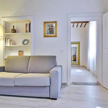 1 Bedroom Gorgeous Apartment In Arezzo Dış mekan fotoğraf