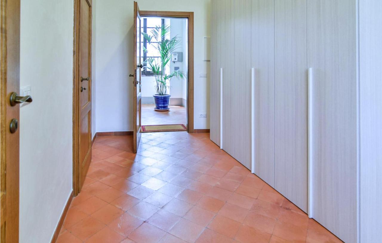 1 Bedroom Gorgeous Apartment In Arezzo Dış mekan fotoğraf